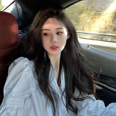 花花公子之千面女陪游